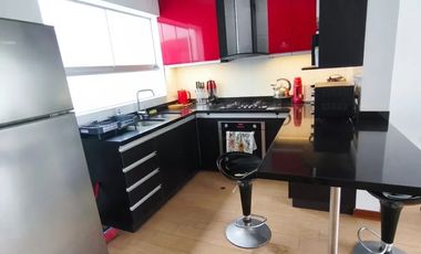 VENDO HERMOSO TRIPLEX 208M2 - 4 DORM JACUZZI SURCO