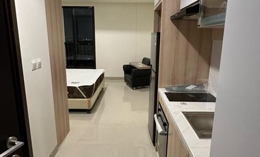 Apartemen Studio Nyaman Full Furnish di Cleon Park JGC – Lokasi Strategis Dekat MRT & AEON
