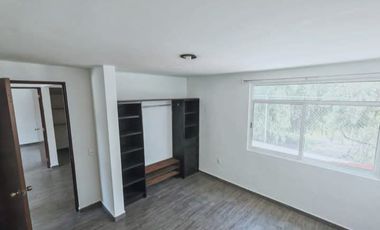 CASA AMPLIA EN VENTA CERCA DEL DEPORTIVO DE TEPOTZOTLAN SE ACEPTAN TODOS LOS CREDITOS 3 RECAMARAS LA PRINCIPAL CON BAÑO COMPLETO, PORTON ELECTRICO