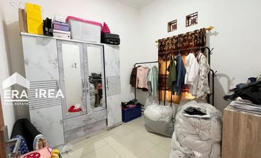 RUMAH DIJUAL DI SOLO BARAT DEKAT PASAR GAGAN BARU DAN ASRAMA HAJI DONOHUDAN