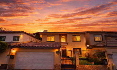 VENTA DE CASA EN TIJUANA BAJA CALIFORNIA COLONIA JARDINES DE CHAPULTEPEC S-E