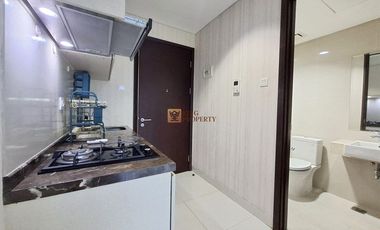 Lokasi Strtategis Dekat Akses Toll! Fasiltas Lengkap Club House Sky Garden View pool Disewakan Studio Unfurnihsed Apartemen Puri Mansion