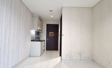 Lokasi Strtategis Dekat Akses Toll! Fasiltas Lengkap Club House Sky Garden View pool Disewakan Studio Unfurnihsed Apartemen Puri Mansion