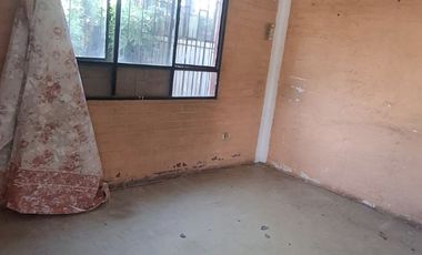 Casa esquina  dos pisos ,  Laguna Sur con Oceanía-Pudahuel