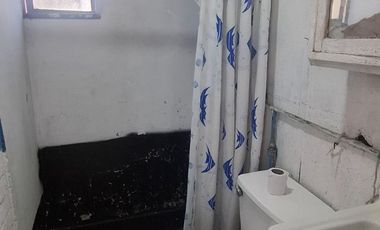 Casa esquina  dos pisos ,  Laguna Sur con Oceanía-Pudahuel