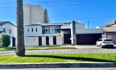 CASA DE RENTA EN SAN PEDRO RESIDENCIAL