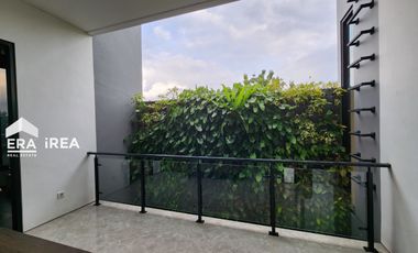 DIJUAL RUMAH MEWAH 2 LANTAI DEKAT JOGJA CITY MALL