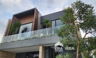 DIJUAL RUMAH MEWAH 2 LANTAI DEKAT JOGJA CITY MALL