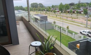 Arriendo Depto Condominio Cataluña (2 Estacionamientos)