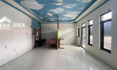 DIJUAL RUMAH DAN RUKO PUSAT BISNIS DAN KULINER DEKAT KAMPUS UMS SOLO