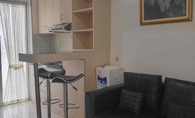 Disewakan Apartemen Bassura City Per Bulan. 2 Bedroom. Full Furnished. Free IPL. Dekat Mall Bassura dan Kota Kasablanka. Jakarta.