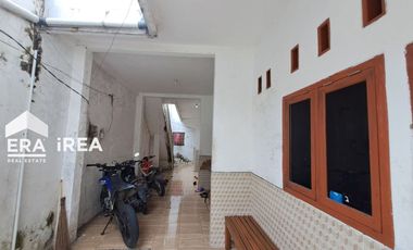DIJUAL RUMAH KOST MURAH DEKAT STADION MANAHAN SOLO