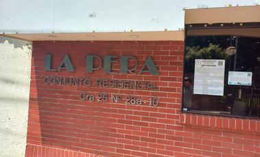VENDO CASA EN CONJUNTO RESIDENCIAL LA PERA EN CAÑAVERAL FLORIDABLANCA