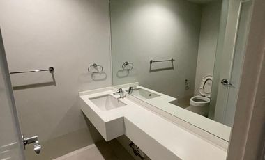 Beaufort BGC 2BR for Lease | 103 sqm | Fully Furnished | Golf Course View | 1 Parking