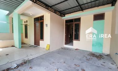 DIJUAL RUMAH CLUSTER MURAH DEKAT KAMPUS UMS