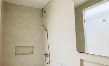 DIJUAL Rumah Pakuwon city, Dekat Pakuwon City Mall