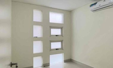 DIJUAL Rumah Pakuwon city, Dekat Pakuwon City Mall