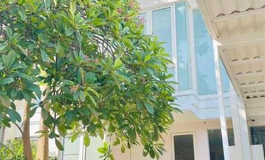 DIJUAL Rumah Pakuwon city, Dekat Pakuwon City Mall