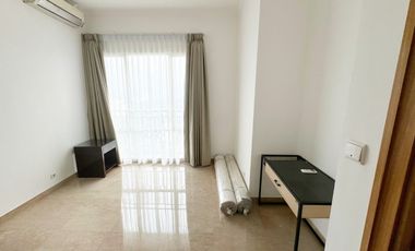 Nicely Furnished and Spacious Penthouse Apartment with Strategic Location At Senayan Residences