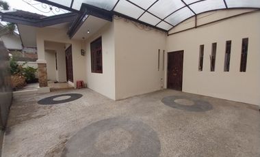 Rumah siap huni , Jln Budi Baru  kompl Cimindi Raya Cimahi Utara