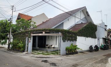 DIJUAL RUMAH SIAP HUNI DEKAT TERMINAL TIRTONADI SOLO