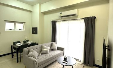 ✨ FOR RENT: Fully Furnished 3-Bedroom with Parking – Fairlane Residences ✨