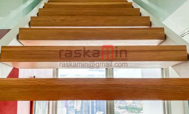 High Floor Luxury 4 Bedrooms Riverside Condo for Rent / Sale – The River Bangkok