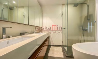 High Floor Luxury 4 Bedrooms Riverside Condo for Rent / Sale – The River Bangkok