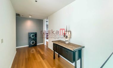 High Floor Luxury 4 Bedrooms Riverside Condo for Rent / Sale – The River Bangkok