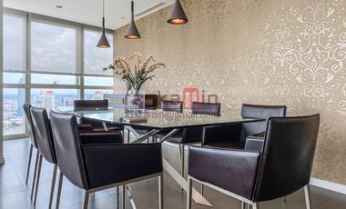 High Floor Luxury 4 Bedrooms Riverside Condo for Rent / Sale – The River Bangkok