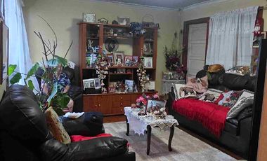 Vendo casa con gran terreno
