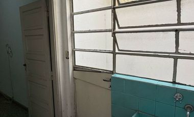 ALQUILER DPTO 3 AMBIENTES . FRENTE AL BANCO PROV. VILLA TESEI