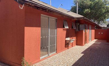 ARRIENDA HERMOSA CASA EN COPIAPÓ