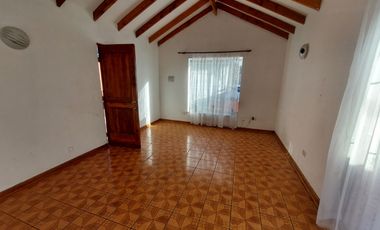 ARRIENDA HERMOSA CASA EN COPIAPÓ