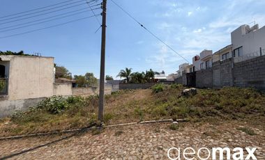 Terreno Ubicado Cerca de La Av Principal y a Media Cuadra del Parque de Las Torres