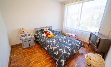 CASA EN VENTA EN LA URBANIZACION LA MARCA EN LA MITAD DEL MUNDO