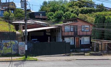 Venta de casa  con tres cabañas funcionando