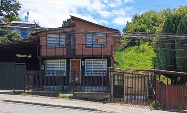 Venta de casa  con tres cabañas funcionando