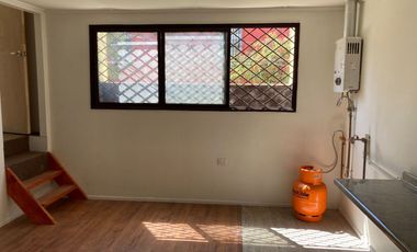 Local Comercial con depto de 2D 1B