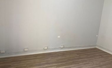 Local Comercial con depto de 2D 1B