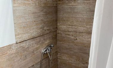 Local Comercial con depto de 2D 1B