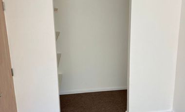 Local Comercial con depto de 2D 1B