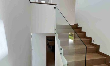 Casa en venta sector la Cerámica, Tumbaco