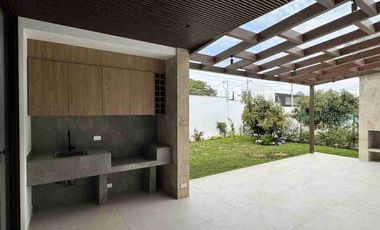 Casa en venta sector la Cerámica, Tumbaco