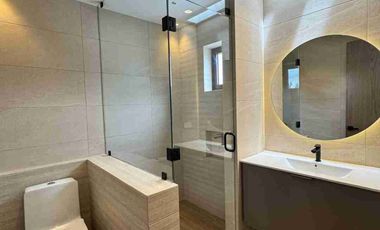 Casa en venta sector la Cerámica, Tumbaco