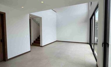 Casa en venta sector la Cerámica, Tumbaco