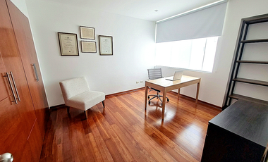 VENDO CASA EN CONDOMINIO CON JARDIN ZONA BATALLONES SURCO