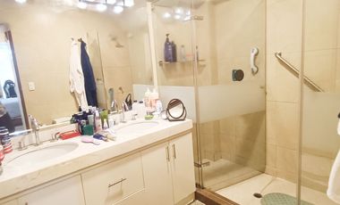 Duplex con Ascensor Directo a Ambos Niveles TERRAZA EN CHACARILLA CERCA A PARQUE