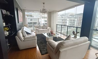 Duplex con Ascensor Directo a Ambos Niveles TERRAZA EN CHACARILLA CERCA A PARQUE