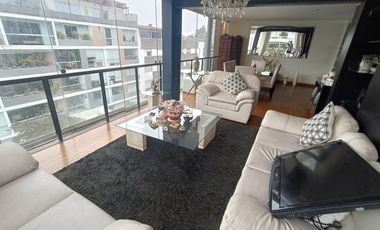 Duplex con Ascensor Directo a Ambos Niveles TERRAZA EN CHACARILLA CERCA A PARQUE